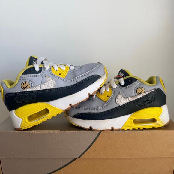 Nike Air Max 90 “Go the Extra Smile” Toddler Sneakers - SZ 11 C - Picture 13 of 16